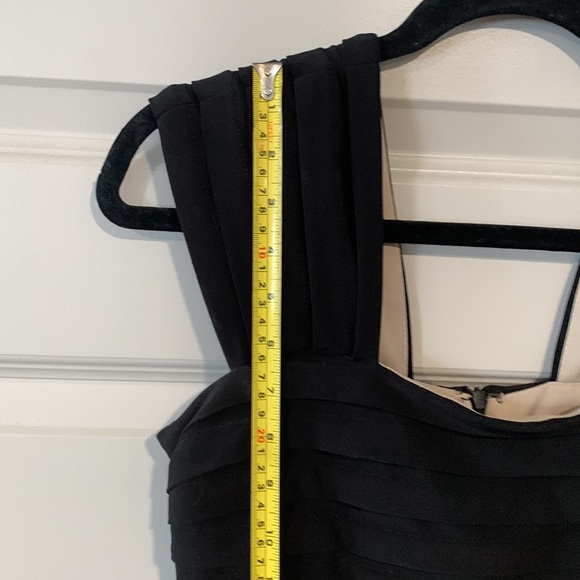 SCARLETT NITE Beautiful, Sleek & Silky lined Dress - Picture 8 of 8